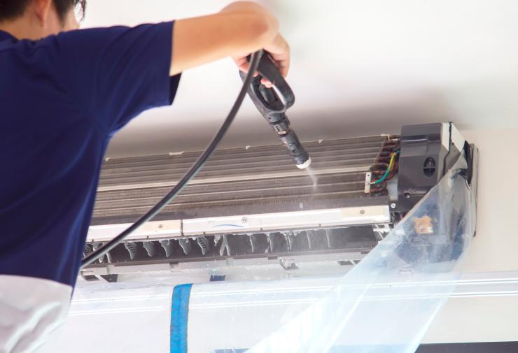 Mestre_Votre climatiseur souffle uniquement de l'air ni froid ni chaud analyser les causes et réparer les dysfonctionnements