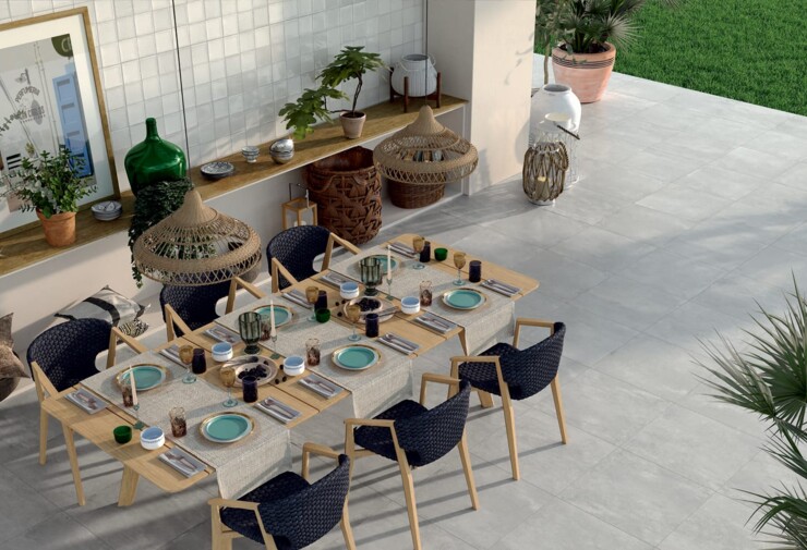 Optez pour le carrelage sur plots pour l’habillage de votre terrasse